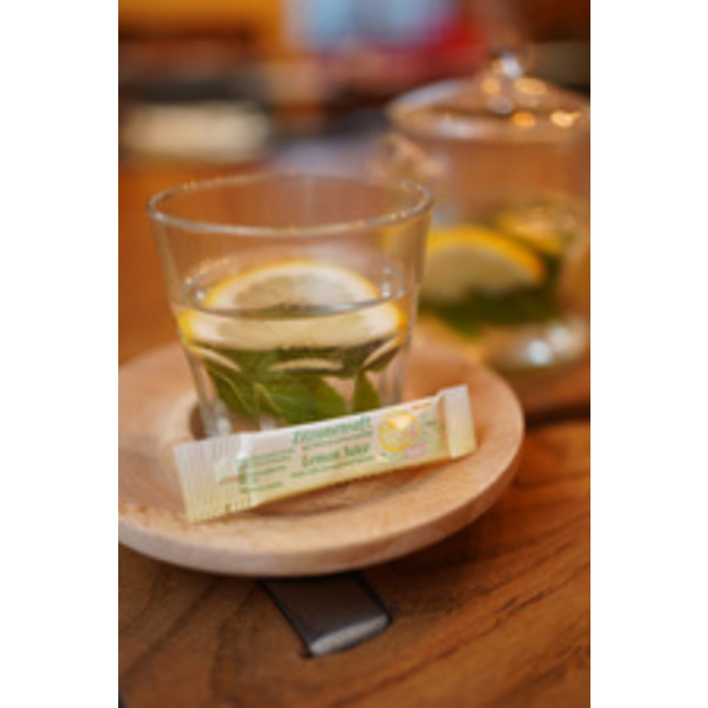 Sticks de jus de citron, dans un présentoir en carton