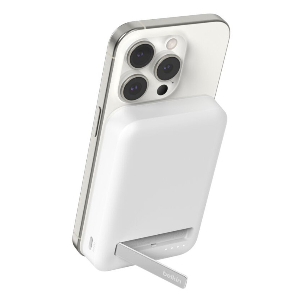 Belkin BoostCharge Pro, 8000 mAh, Recharge sans fil, 15 W, Blanc BPD007BTWH