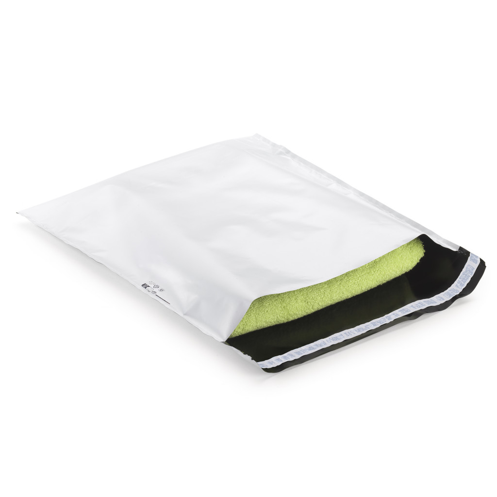 Pochettes plastique opaque recyclées