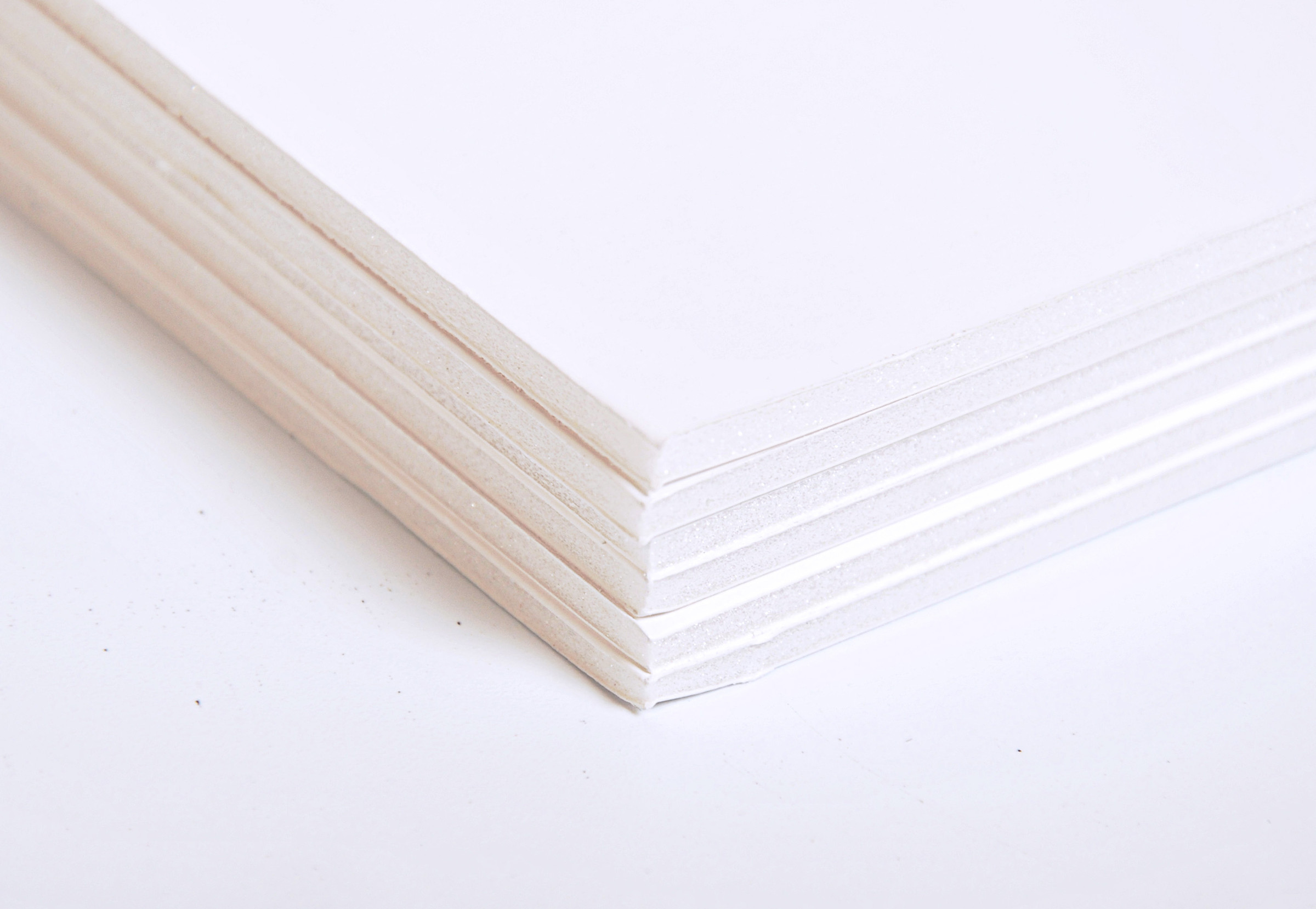 Clairefontaine Carton plume 5 feuilles 70 x 100 cm épaisseur 5 mm coloris blanc