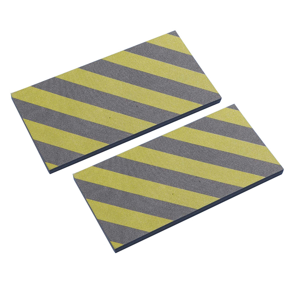 MOTTEZ 2 mousses de protection voiture 50 x 25 cm