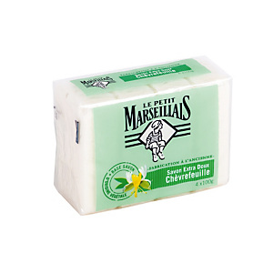 4 zepen Le Petit Marseillais kamperfoelie van 100 g 4 zepen Le Petit Marseillais kamperfoelie van 100 g