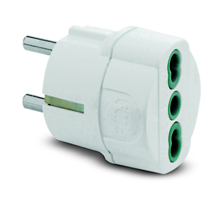 Adattatore spina SCHUKO e presa bipasso 10/16A Adattatore spina SCHUKO e presa bipasso 10/16A