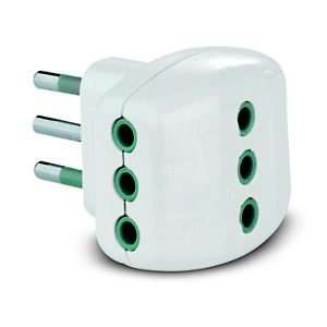 Adattatore triplo 10 A Adattatore triplo 10 A