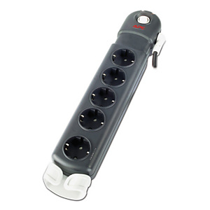 APC Essential SurgeArrest 5 (1 PLC Compatible) outlets 230V Germany, 903 J, 5 salidas AC, Tipo F, 230 V, 50 - 60 Hz, 10 A PL5B-DE APC Essential SurgeArrest 5 (1 PLC Compatible) outlets 230V Germany, 903 J, 5 salidas AC, Tipo F, 230 V, 50 - 60 Hz, 10 A PL5B-DE