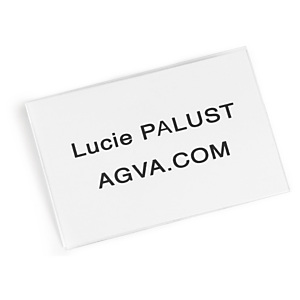 Badge à épingle avec fond transparent