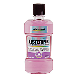 Bain de bouche Listérine Total Care, flacon de 500 ml Bain de bouche Listérine Total Care, flacon de 500 ml