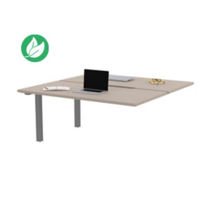 Bureau droit partagé 2 postes Burocolor échancré - Suivant - L.160 x P.163 cm - Plateau Argile - Pieds Aluminium Bureau droit partagé 2 postes Burocolor échancré - Suivant - L.160 x P.163 cm - Plateau Argile - Pieds Aluminium