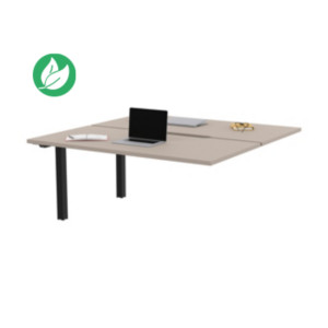 Bureau droit partagé 2 postes Burocolor échancré - Suivant - L.160 x P.163 cm - Plateau Argile - Pieds Noir Bureau droit partagé 2 postes Burocolor échancré - Suivant - L.160 x P.163 cm - Plateau Argile - Pieds Noir