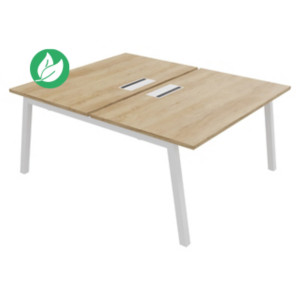 Bureau droit partagé 2 postes Burocolor A avec trappe d'accès - Départ - L.140 x P.163 cm - Plateau Chêne Nebraska - Pieds Blanc Bureau droit partagé 2 postes Burocolor A avec trappe d'accès - Départ - L.140 x P.163 cm - Plateau Chêne Nebraska - Pieds Blanc