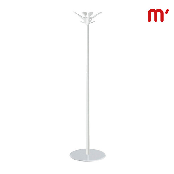 Molti Appendiabi Di Plastica Multicolori Vuoti Appesi A Un Rack Di Senza Indumenti Image167504499 - Foto 5