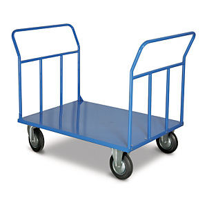 Carrello con pianale