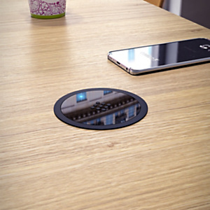 Chargeur sans fil VersaCharger, technologie QI, diamètre 88mm, Noir Chargeur sans fil VersaCharger, technologie QI, diamètre 88mm, Noir