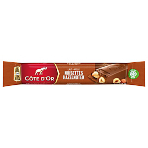 COTE D'OR Chocolat au lait avec noisettes entières Barre de 45g - lot de 32 COTE D'OR Chocolat au lait avec noisettes entières Barre de 45g - lot de 32