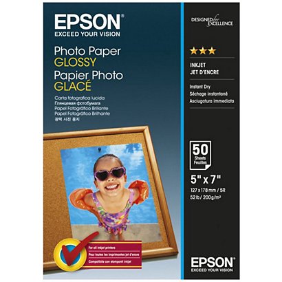 Epson Glossy Carta Fotografica 130 x 180 mm per Stampanti Inkjet, 200 g/m², Bianca Lucida (confezione 50 fogli)