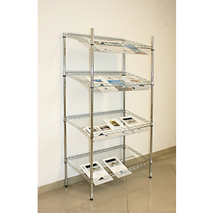 Estantería de acero cromado New Vision 4 estantes inclinados, 120 (an) x 160 (alt) x 45 (prof) cm Estantería de acero cromado New Vision 4 estantes inclinados, 120 (an) x 160 (alt) x 45 (prof) cm
