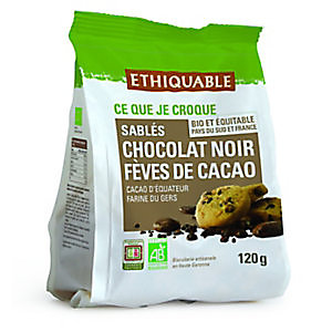 ETHIQUABLE Biscuit sablé aux pépites de chocolat noir et fèves de cacao Bio - paquet de 120g