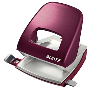 Leitz NeXXt Series 5006 Style, Perforatore 2 fori, Capacità 30 fogli, Rosso Granato Leitz NeXXt Series 5006 Style, Perforatore 2 fori, Capacità 30 fogli, Rosso Granato