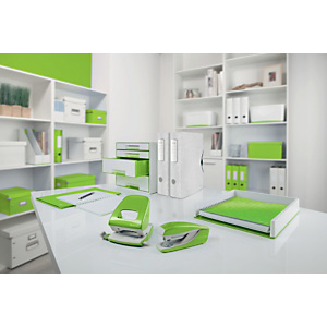 Leitz Vaschetta portacorrispondenza WOW, mm 255 x 360 x 70 h, Verde lime perlato Leitz Vaschetta portacorrispondenza WOW, mm 255 x 360 x 70 h, Verde lime perlato