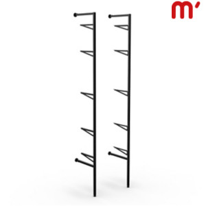 Montanti a cremagliera per sistema Showroom con 5 ripiani in legno, 62,5 x 45 x 240 cm, Metallo verniciato nero Montanti a cremagliera per sistema Showroom con 5 ripiani in legno, 62,5 x 45 x 240 cm, Metallo verniciato nero