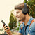 Motorola Moto XT120 Auriculares estéreo, con micrófono, circumaurales, con cable jack de 3,5 mm, negro - 3