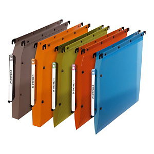 L'oblique Dossier suspendu PP Design pour Armoires - en Polypropylène - Boutons-pression - Fond V - Assortis translucide (Lot de 10) L'oblique Dossier suspendu PP Design pour Armoires - en Polypropylène - Boutons-pression - Fond V - Assortis translucide (Lot de 10)
