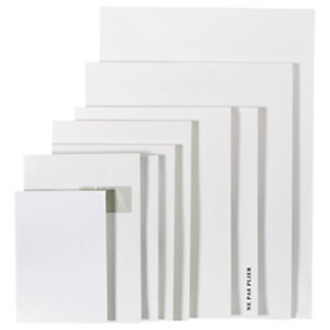 Pochette dos carton blanche auto-adhésive 43x53 cm