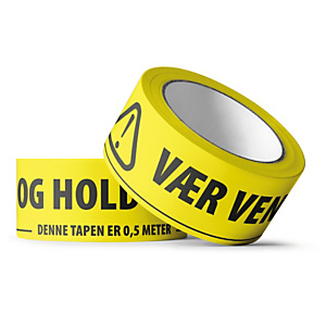 PVC-tape med trykk "VÆR VENNLIG OG HOLD 2 METER AVSTAND" 50 mm x 66 m PVC-tape med trykk "VÆR VENNLIG OG HOLD 2 METER AVSTAND" 50 mm x 66 m