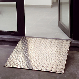 Rampe de passage de seuil 80 x 80 cm Rampe de passage de seuil 80 x 80 cm