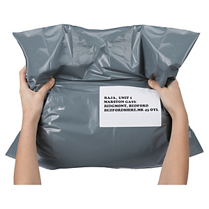 Recycled polyethylene mailing bags are versatile and moisture-proof