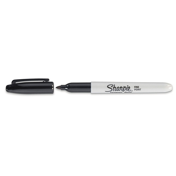 Sharpie fine point permanent marker