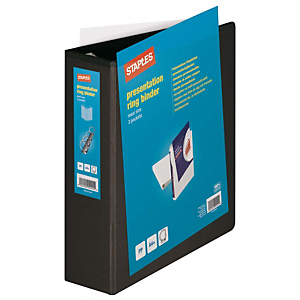 Staples Carpeta personalizable canguro de 4 anillas de 60 mm A4 Maxi lomo 86 mm de cartón plastificado negro Staples Carpeta personalizable canguro de 4 anillas de 60 mm A4 Maxi lomo 86 mm de cartón plastificado negro