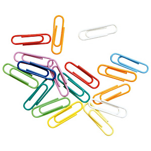Staples Clips de colores, 25 mm, colores surtidos Staples Clips de colores, 25 mm, colores surtidos