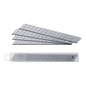 Staples Cuchillas de recambio para cutters de acero inoxidable 9 mm paquete de 10 Staples Cuchillas de recambio para cutters de acero inoxidable 9 mm paquete de 10