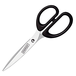 Staples Tijeras de oficina, acero inox de punta redonda, mango asimétrico, 21 cm, negro Staples Tijeras de oficina, acero inox de punta redonda, mango asimétrico, 21 cm, negro