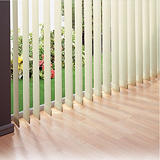 Store à lames verticales sur mesure coloris beige Store à lames verticales sur mesure coloris beige