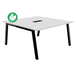 Table de réunion Burocolor A avec trappe d'accès - L.140 x P.143 cm - Plateau Blanc - Pieds Noir Table de réunion Burocolor A avec trappe d'accès - L.140 x P.143 cm - Plateau Blanc - Pieds Noir