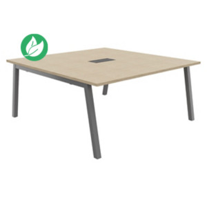 Table de réunion Burocolor A avec trappe d'accès - L.160 x P.163 cm - Plateau Chêne - Pieds Aluminium Table de réunion Burocolor A avec trappe d'accès - L.160 x P.163 cm - Plateau Chêne - Pieds Aluminium