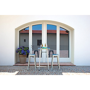 Tavolino da giardino Plate, 60 x 60 x 108 cm, Lamiera galvanizzata, Silver Tavolino da giardino Plate, 60 x 60 x 108 cm, Lamiera galvanizzata, Silver