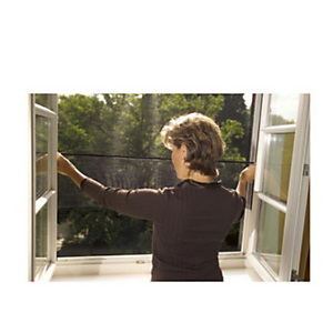 TESA Moustiquaire pour fenêtre OPEN/CLOSE, 1,3 x 1,5 m