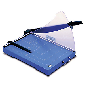 TITANIUM Taglierina a leva 3025 - A3 - 360x535x445 mm - 448 mm - capacitA' taglio 20 fg - con blocca lama - blu - Titanium TITANIUM Taglierina a leva 3025 - A3 - 360x535x445 mm - 448 mm - capacitA' taglio 20 fg - con blocca lama - blu - Titanium